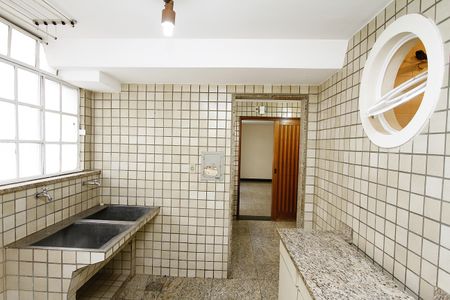 Apartamento para alugar com 200m², 3 quartos e 2 vagasÁrea de Serviço