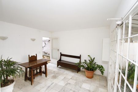 Apartamento para alugar com 200m², 3 quartos e 2 vagasHall de entrada