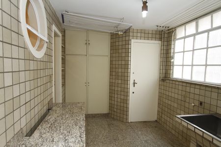 Apartamento para alugar com 200m², 3 quartos e 2 vagasÁrea de Serviço