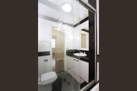 Apartamento para alugar com 200m², 3 quartos e 2 vagasBanheiro da Suíte