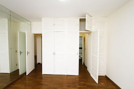 Apartamento para alugar com 200m², 3 quartos e 2 vagasQuarto 3 - Suíte