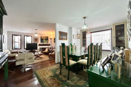 Casa à venda com 134m², 3 quartos e 2 vagasSala de Jantar
