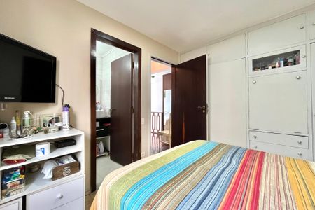 Casa à venda com 134m², 3 quartos e 2 vagasSuite 2