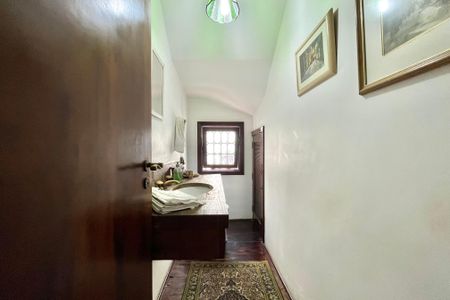 Casa à venda com 134m², 3 quartos e 2 vagasLavabo
