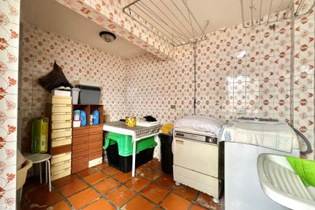 Casa à venda com 134m², 3 quartos e 2 vagasÁrea de Serviço