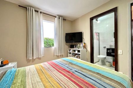 Casa à venda com 134m², 3 quartos e 2 vagasSuite 2