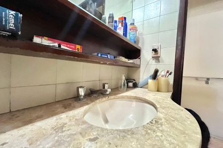 Casa à venda com 134m², 3 quartos e 2 vagasBanheiro da Suíte 1