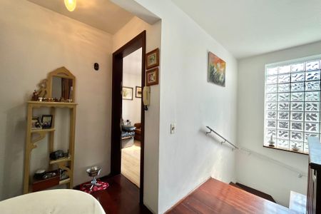 Casa à venda com 134m², 3 quartos e 2 vagasCorredor