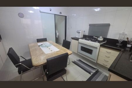 Casa à venda com 90m², 2 quartos e sem vagaFoto 22