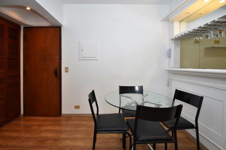 Studio para alugar com 50m², 2 quartos e 1 vagasala de jantar