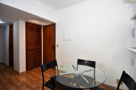 Studio para alugar com 50m², 2 quartos e 1 vagasala de jantar