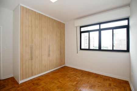 Apartamento à venda com 178m², 3 quartos e 2 vagasQuarto 2