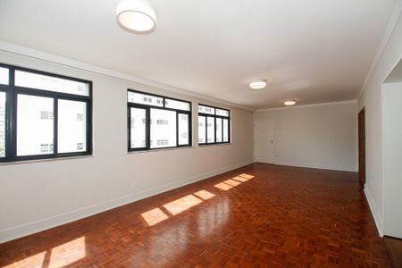 Sala de Estar e Jantar de apartamento à venda com 3 quartos, 178m² em Cerqueira César, São Paulo