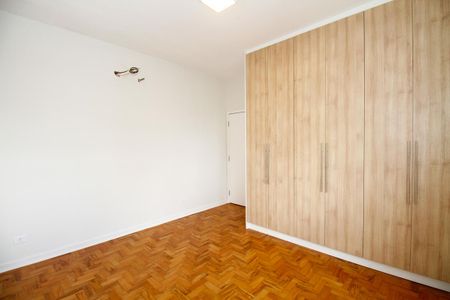 Apartamento à venda com 178m², 3 quartos e 2 vagasQuarto 2