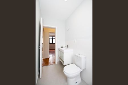 Apartamento à venda com 178m², 3 quartos e 2 vagasBanheiro Social 2