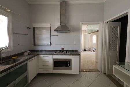 Casa de condomínio para alugar com 281m², 3 quartos e 4 vagas Casa de condomínio para alugar com 281m², 3 quartos e 4 vagascozinha