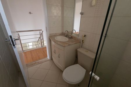 Casa de condomínio para alugar com 281m², 3 quartos e 4 vagas Casa de condomínio para alugar com 281m², 3 quartos e 4 vagasbanheiro