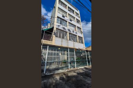 Apartamento à venda com 56m², 2 quartos e 1 vagaFrente do Prédio 