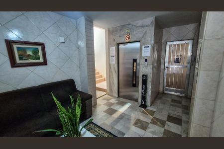 Apartamento à venda com 56m², 2 quartos e 1 vagaHall de entrada