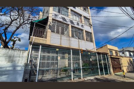 Apartamento à venda com 56m², 2 quartos e 1 vagaFrente do Prédio 