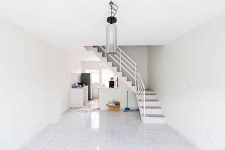 Casa para alugar com 78m², 2 quartos e 1 vagaSala/Cozinha