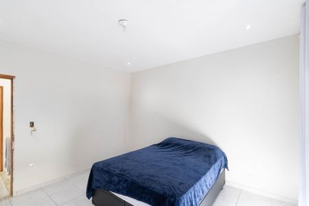 Casa para alugar com 78m², 2 quartos e 1 vagaQuarto 2