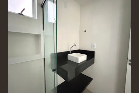 Apartamento para alugar com 101m², 2 quartos e sem vaga Apartamento para alugar com 101m², 2 quartos e sem vagaBanheiro suíte