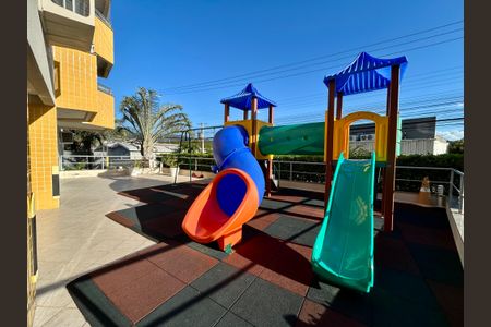 Apartamento para alugar com 101m², 2 quartos e sem vaga Apartamento para alugar com 101m², 2 quartos e sem vagaÁrea comum - Playground