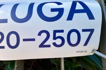 Apartamento para alugar com 101m², 2 quartos e sem vaga Apartamento para alugar com 101m², 2 quartos e sem vagaPlaca