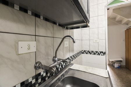 Casa para alugar com 70m², 2 quartos e 1 vaga Casa para alugar com 70m², 2 quartos e 1 vagaCozinha