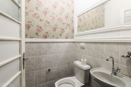 Casa para alugar com 70m², 2 quartos e 1 vaga Casa para alugar com 70m², 2 quartos e 1 vagaLavabo