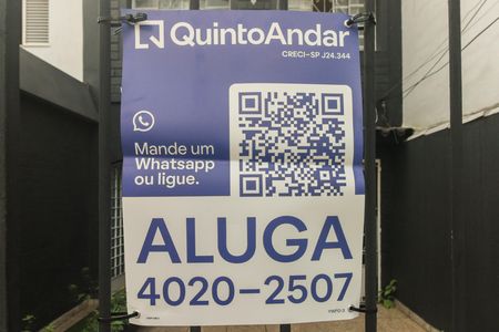 Casa para alugar com 70m², 2 quartos e 1 vaga Casa para alugar com 70m², 2 quartos e 1 vagaFachada - Placa Código YWPD-3