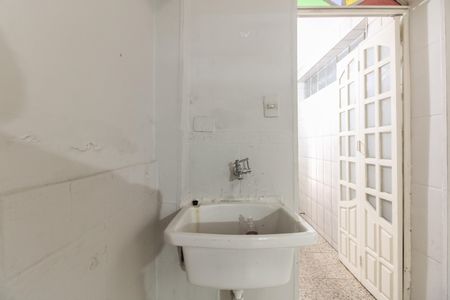 Casa para alugar com 70m², 2 quartos e 1 vaga Casa para alugar com 70m², 2 quartos e 1 vagaÁrea de Serviço
