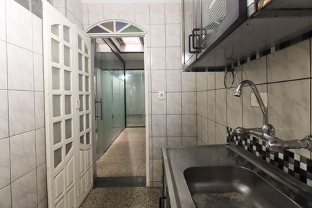 Casa para alugar com 70m², 2 quartos e 1 vaga Casa para alugar com 70m², 2 quartos e 1 vagaCozinha
