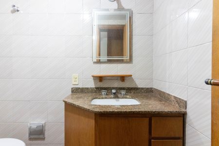 Apartamento para alugar com 150m², 3 quartos e 2 vagasBanheiro da Suíte 1