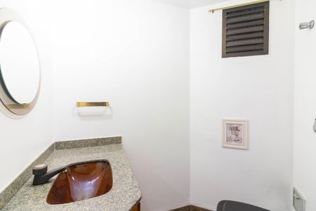 Apartamento para alugar com 150m², 3 quartos e 2 vagasBanheiro