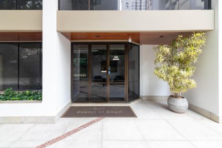 Apartamento para alugar com 150m², 3 quartos e 2 vagasEntrada