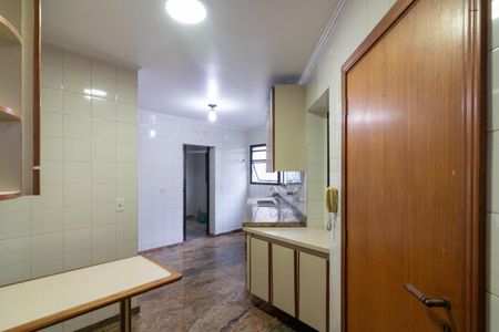 Apartamento para alugar com 150m², 3 quartos e 2 vagasCozinha