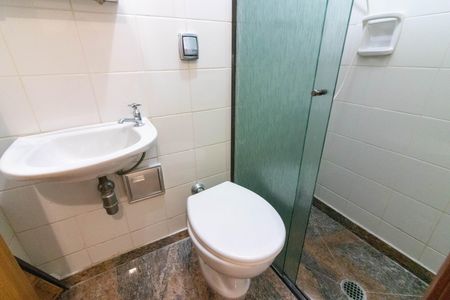 Apartamento para alugar com 150m², 3 quartos e 2 vagasBanheiro de serviço