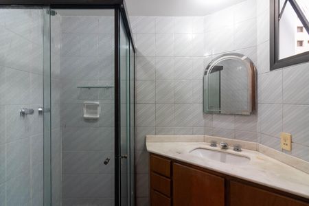 Apartamento para alugar com 150m², 3 quartos e 2 vagasBanheiro da Suíte 2