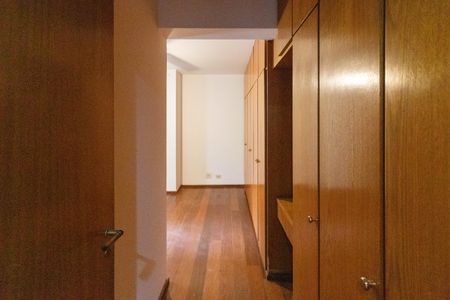 Apartamento para alugar com 150m², 3 quartos e 2 vagasCloset da suíte 3