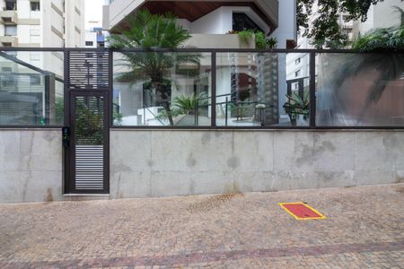 Apartamento para alugar com 150m², 3 quartos e 2 vagasFachada