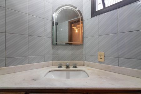 Apartamento para alugar com 150m², 3 quartos e 2 vagasBanheiro da Suíte 2