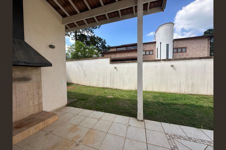 Casa de condomínio para alugar com 260m², 3 quartos e 4 vagasChurrasqueira