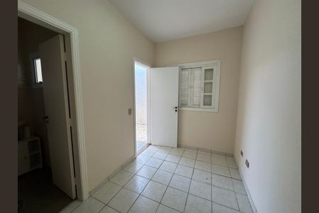 Casa de condomínio para alugar com 260m², 3 quartos e 4 vagasQuarto de Serviço