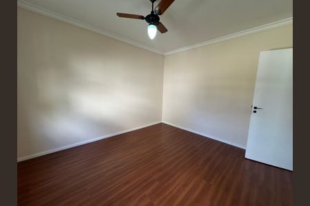 Casa de condomínio para alugar com 260m², 3 quartos e 4 vagasSuíte 1