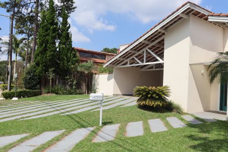 Casa de condomínio para alugar com 260m², 3 quartos e 4 vagasFachada