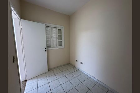 Casa de condomínio para alugar com 260m², 3 quartos e 4 vagasQuarto de Serviço