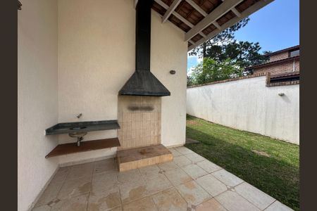 Casa de condomínio para alugar com 260m², 3 quartos e 4 vagasChurrasqueira