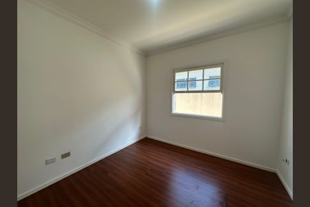 Casa de condomínio para alugar com 260m², 3 quartos e 4 vagasQuarto 1